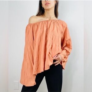 Elizabeth and James Bell Sleeved Off-Shoulder Coral Blouse Sz Medium